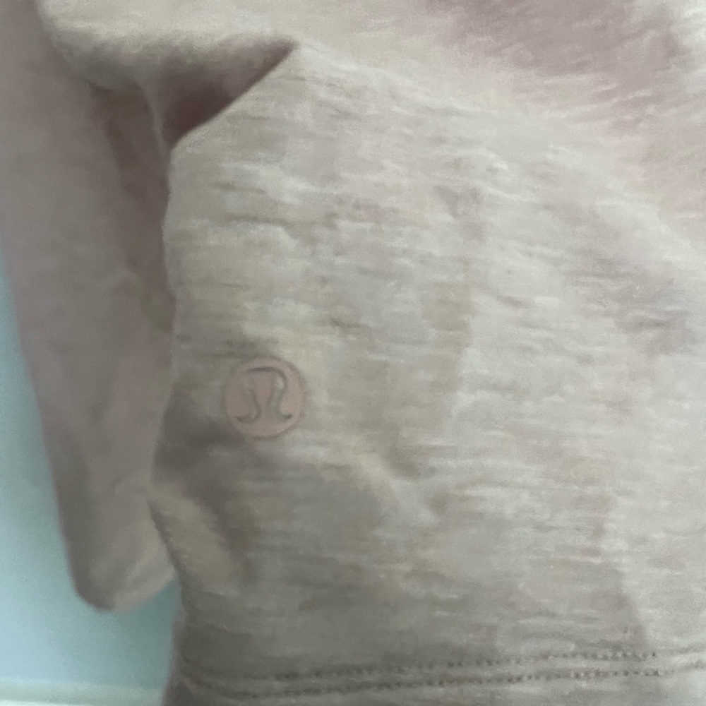 Lululemon Tuck and Gather Pullover Heathered Mod Faint Coral Size 10 - Picture 3 of 4